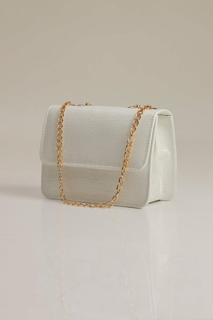 stylish women's crossbody bag pu leather with chain detail