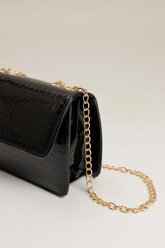 stylish women's crossbody bag pu leather with chain detail